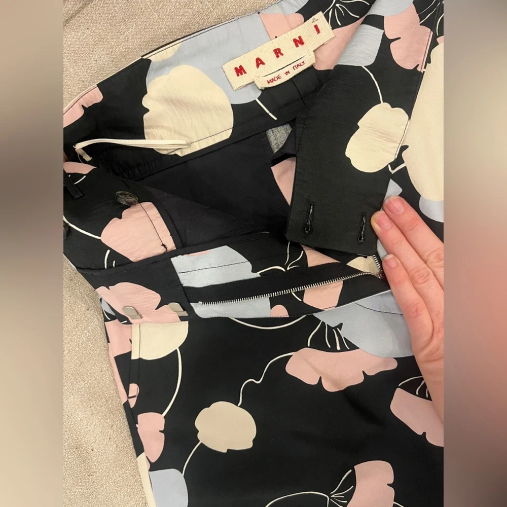 Marni Wide Leg Silk Floral Trousers - Picture 8 of 8